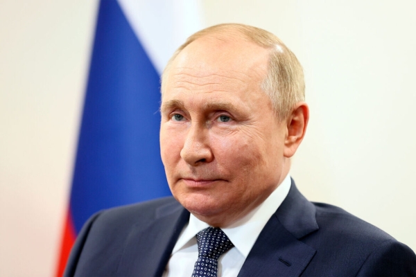 Путин потребовал сократить число проверок бизнеса